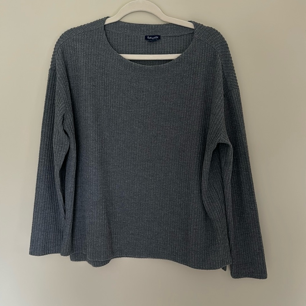 Waffle body fit henley! Super soft